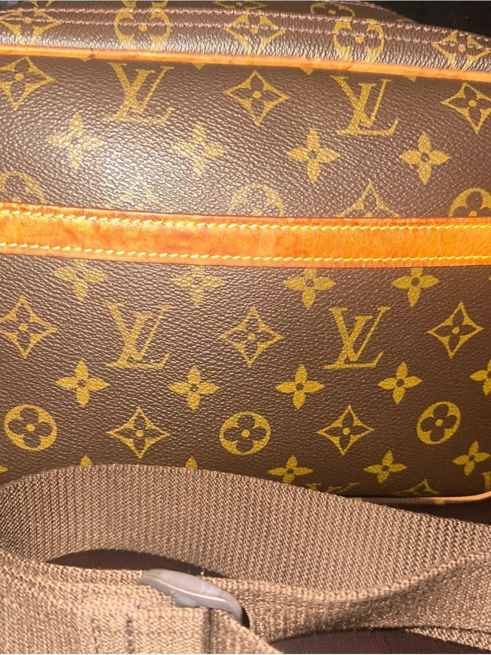 Louis Vuitton Monogram Reporter PM Crossbody Messenger Bag